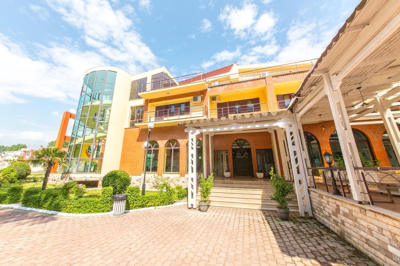 Kolaveri Resort Golem Ngoại thất bức ảnh